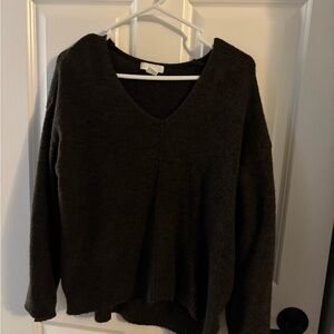 H&M Women's chocolate brown V-Neck Sweater